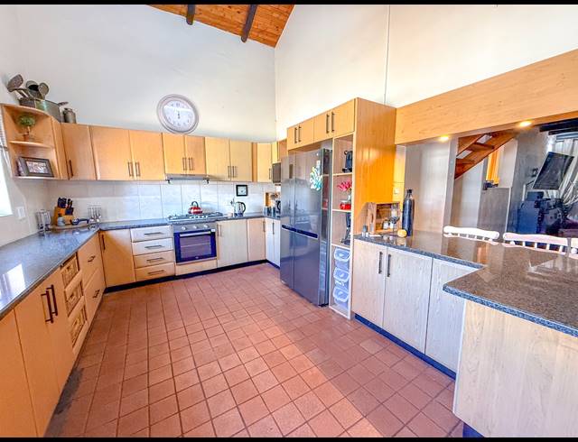 3 BEDROOM HOUSE FOR SALE IN VELD EN VLEI